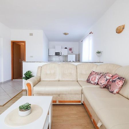 Apartments Miky Vrsi Luaran gambar
