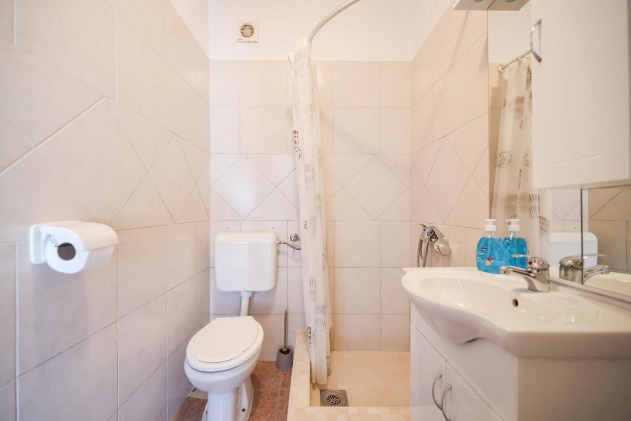 Apartments Miky Vrsi Luaran gambar